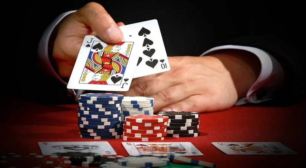 How to learn to play casino poker