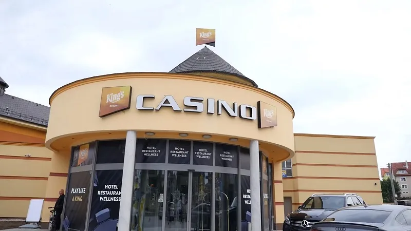 kings casino review